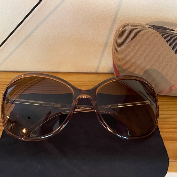 Burberry Tan Acetate Women's Butterfly Sunglasses - Picture 7 of 8